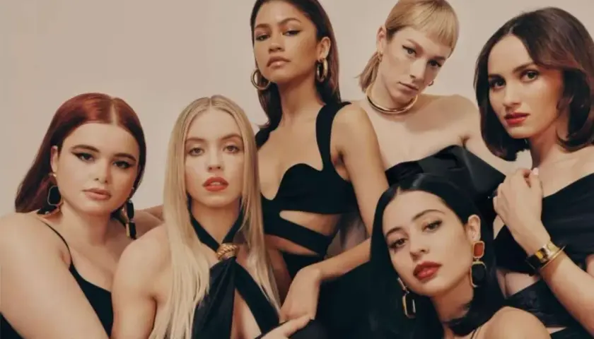 Gwiazdy "Euforii" w czerniach, gotowe na sezon 3. Zendaya, Hunter Schafer, Sydney Sweeney i inne w zmysłowych pozach.