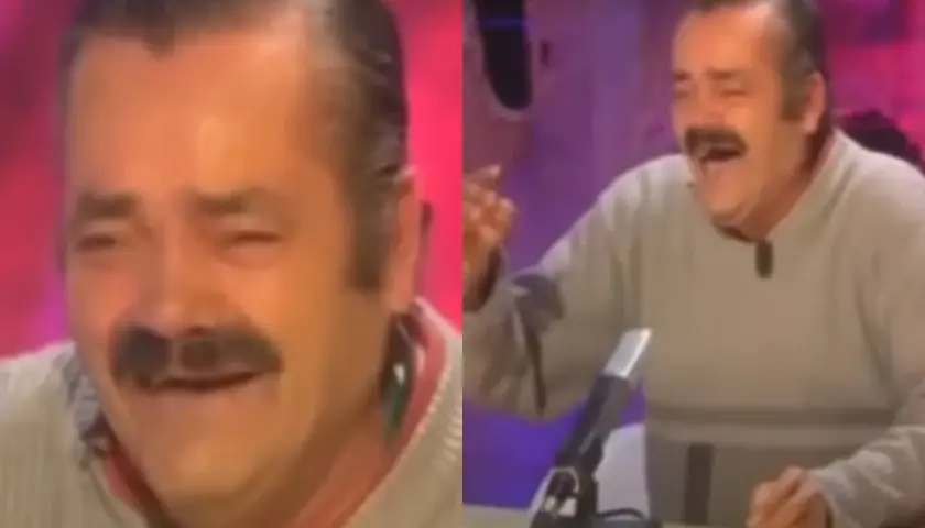 Juan Joya Borja, znany jako El Risitas, śmieje się histerycznie, opowiadając dowcip.